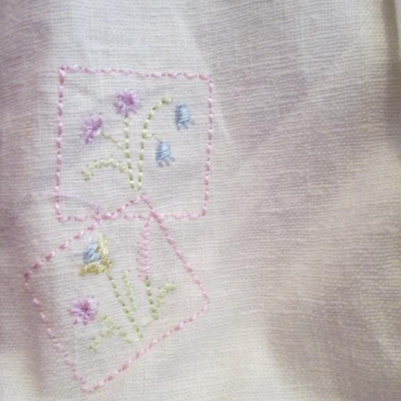 Girls 2pc Ivory/Lilac Embroidered Top/Pants Set - Picture 3 of 7